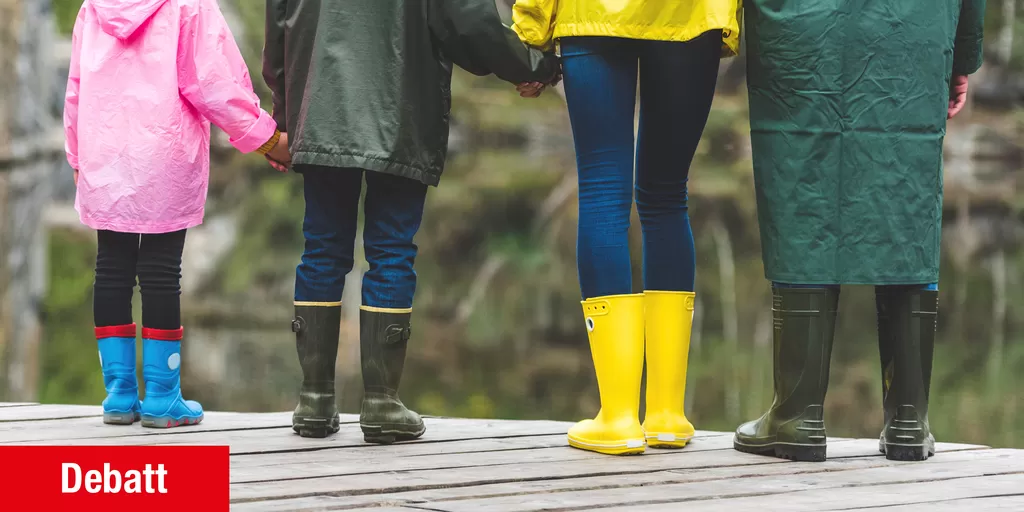Fosterforeldre står i omsorgsoppgaven døgnet rundt uten trygge verneordninger og med begrensede lovhjemlede økonomiske rettigheter, skriver Grethe Rossebø i dette innlegget.  
