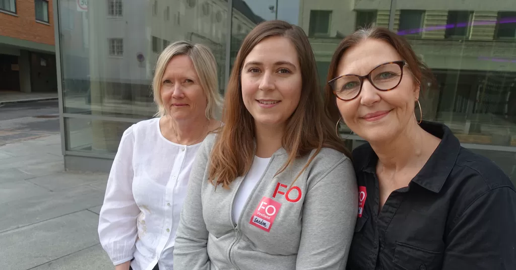 Siv Myking (t.v), Sandra Bartz og Kari Hatletvedt er alle ledere og bekymrer seg for at medarbeidere skal slutte i jobben. 